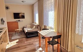 Aparthouse Apartamenty Centrum - In The City Center Near The Train Station